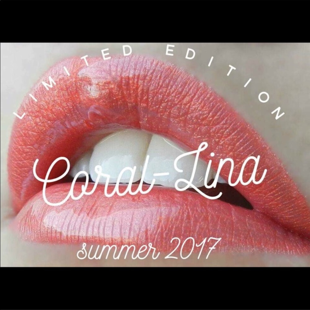 🎉SALE!🎉 Long Lasting Coral-Lina LipSense Color💗