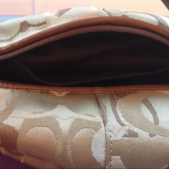 2 Small Coach Purses - Picture 6 of 6