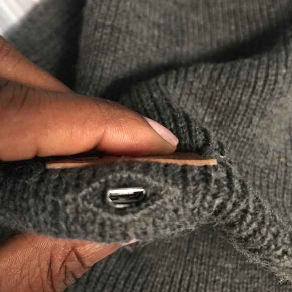 Beanie - Picture 2 of 4