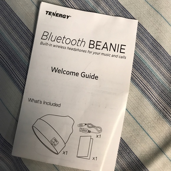 Beanie - Picture 3 of 4