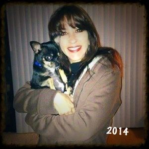 Meet your Posher, Laura