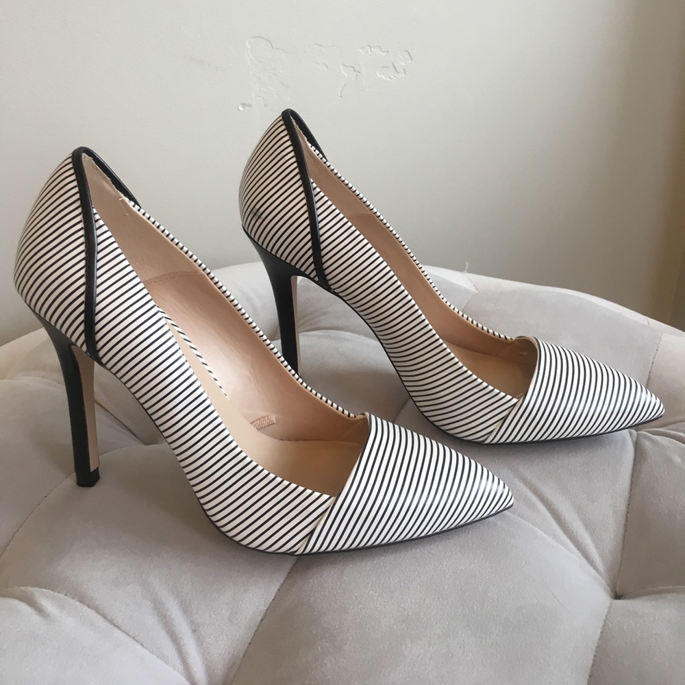 Zara black and white stripe pumps