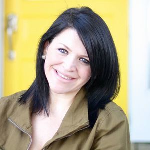 Meet your Posher, Hilary