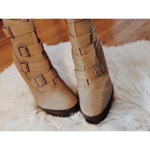 Women's Zip Up Ankle Boots