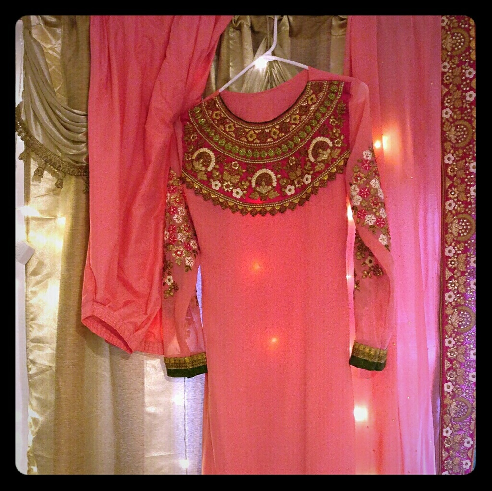 Indian/pakistani pink salwar
