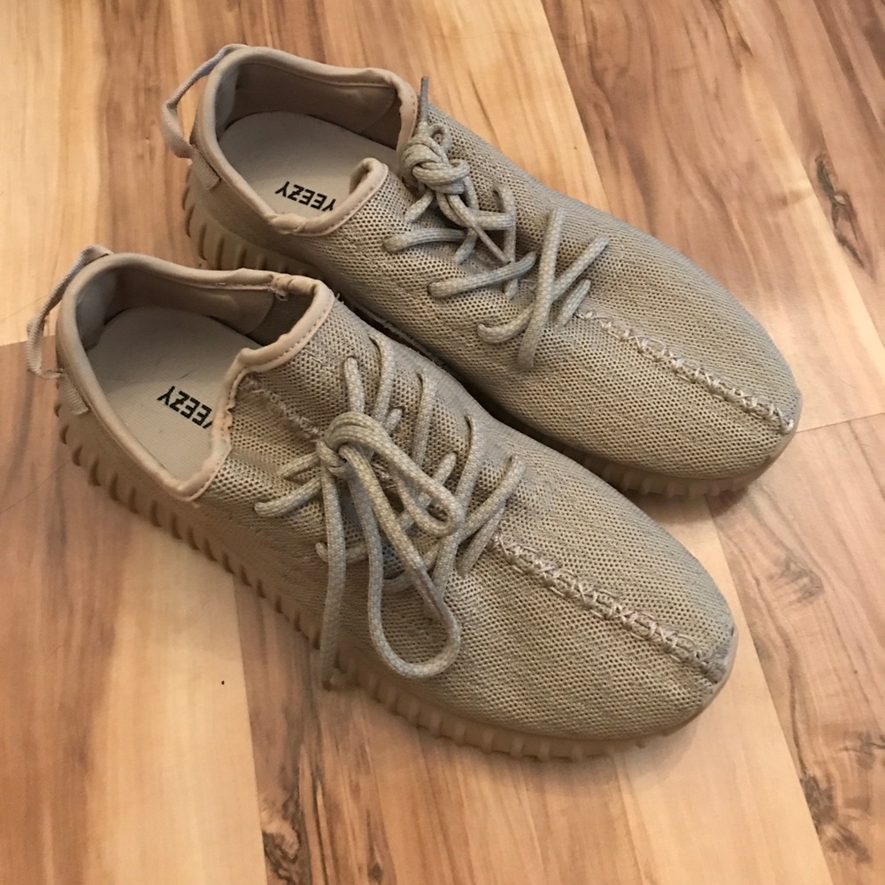 Replica Tan Adidas Yeezys