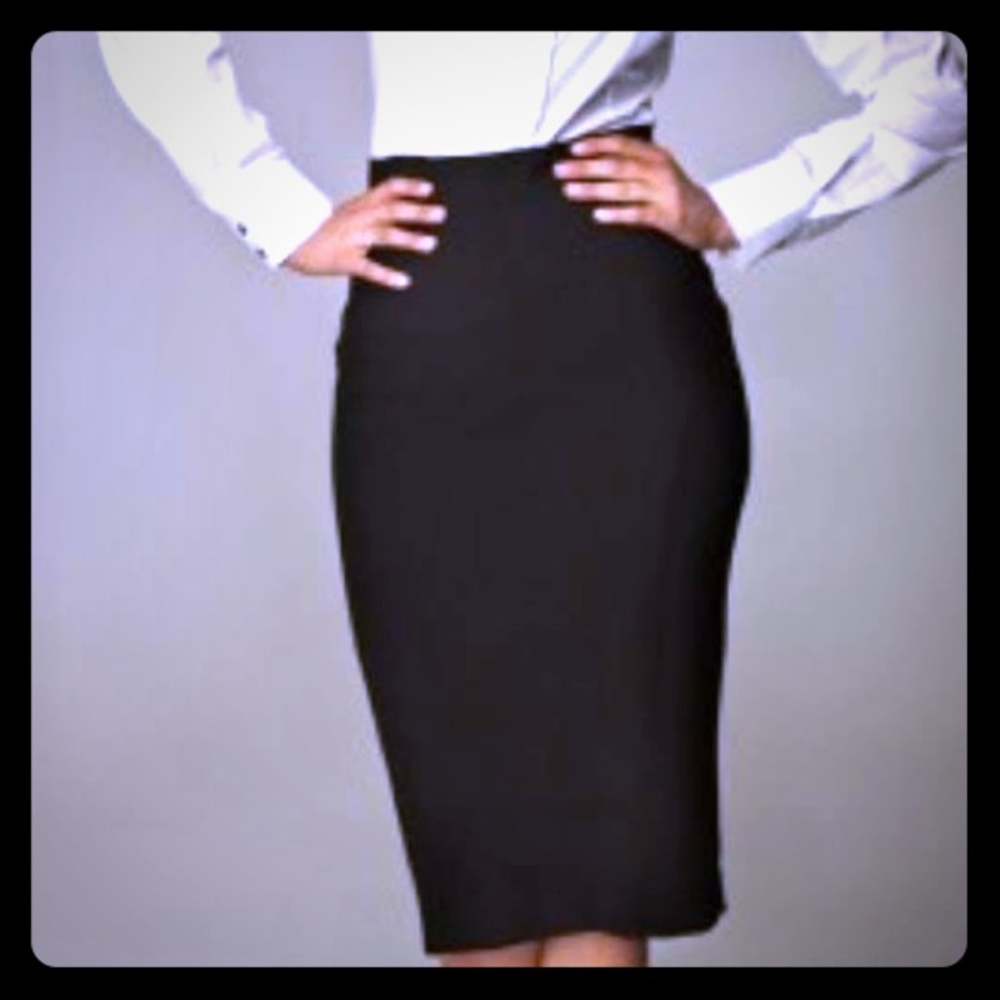 Lafayette 148 Black pencil skirt NWT size 10