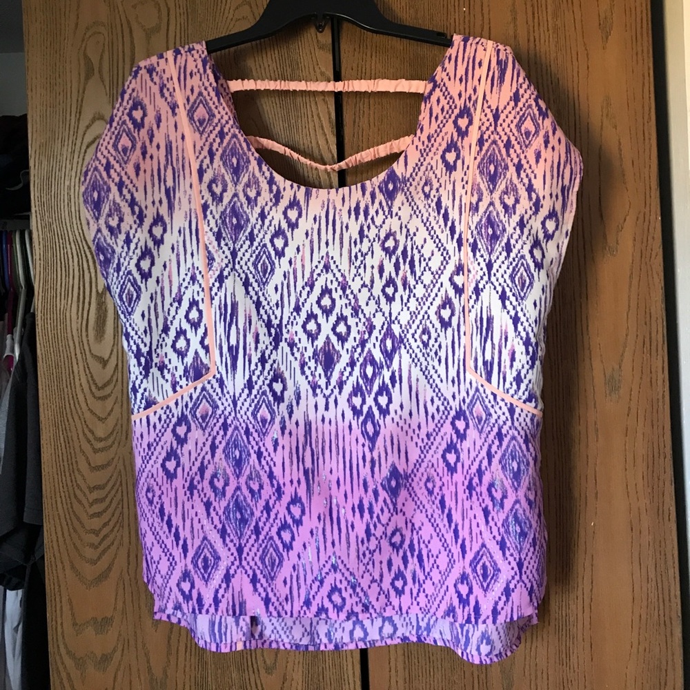 FINAL PRICE!  American Eagle Purple Peach and White Ombré Shirt