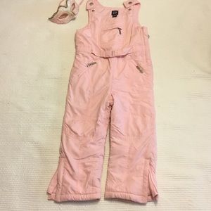 Like new GAP outer wear ecopuffer snow pants pink