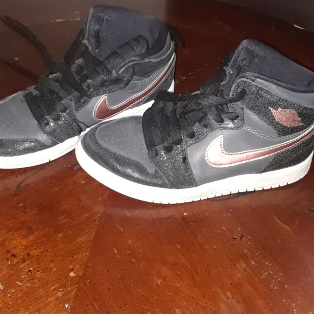 Kids Sneakers