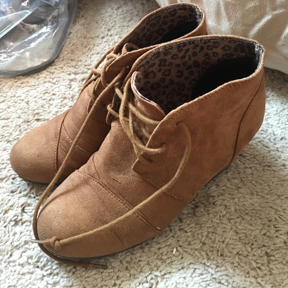 Wedge booties