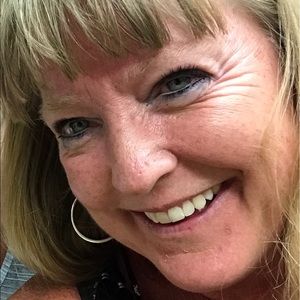 Meet your Posher, Marlowe