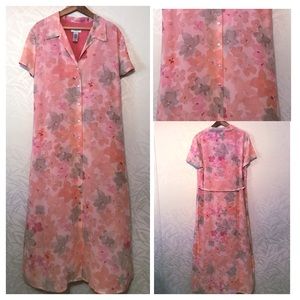 Beautiful Pink Floral Button Down Dress Size 16