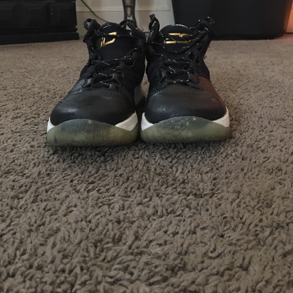 Curry 2 - Picture 2 of 3