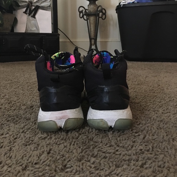 Curry 2 - Picture 3 of 3