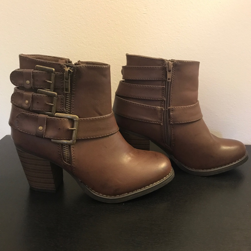 New Cathy Jean Ankle Boots