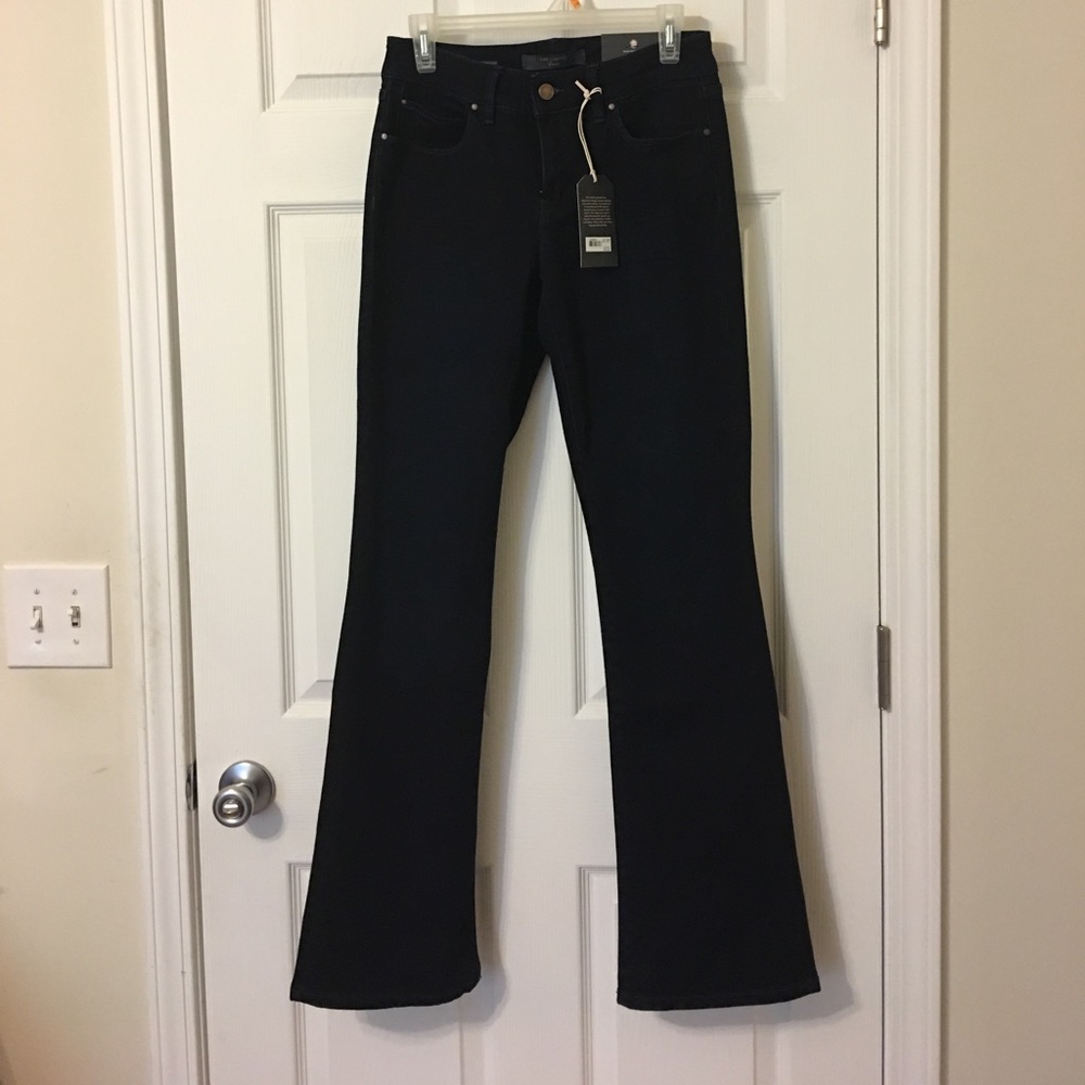The limited curvy bootcut size 6 jeans
