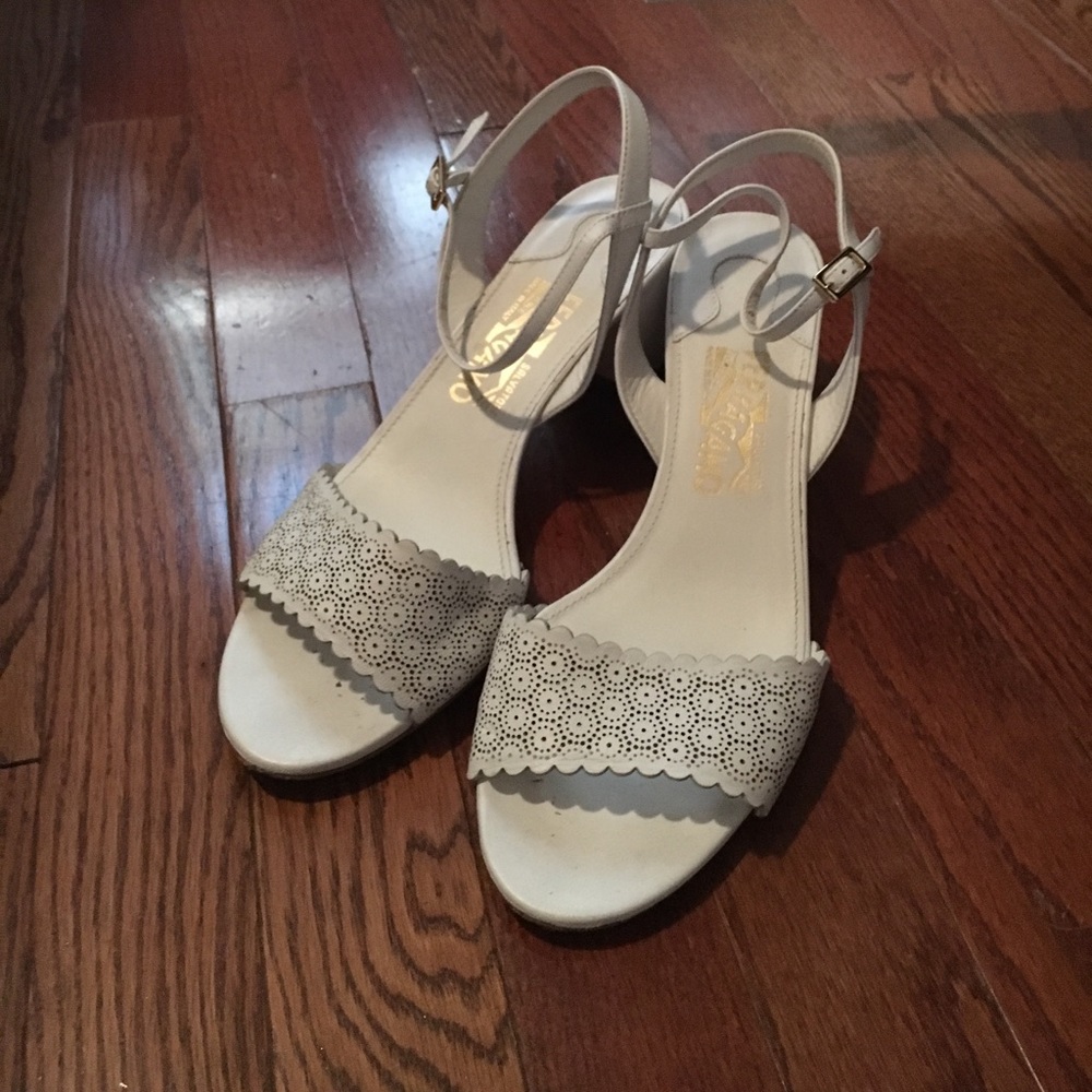 Ferragamo Sandals white block heel strap 8 8.5 B