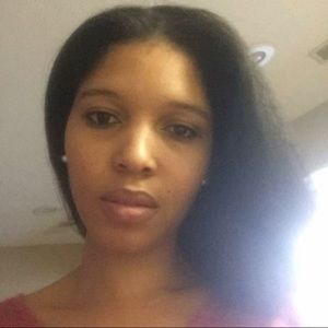 Meet your Posher, Lynn