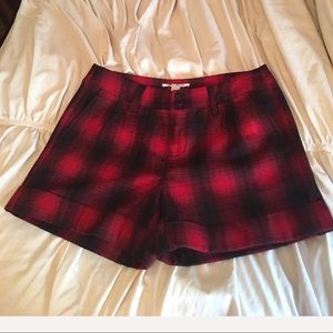 Lucky brand plaid shorts size 29 new without tags.