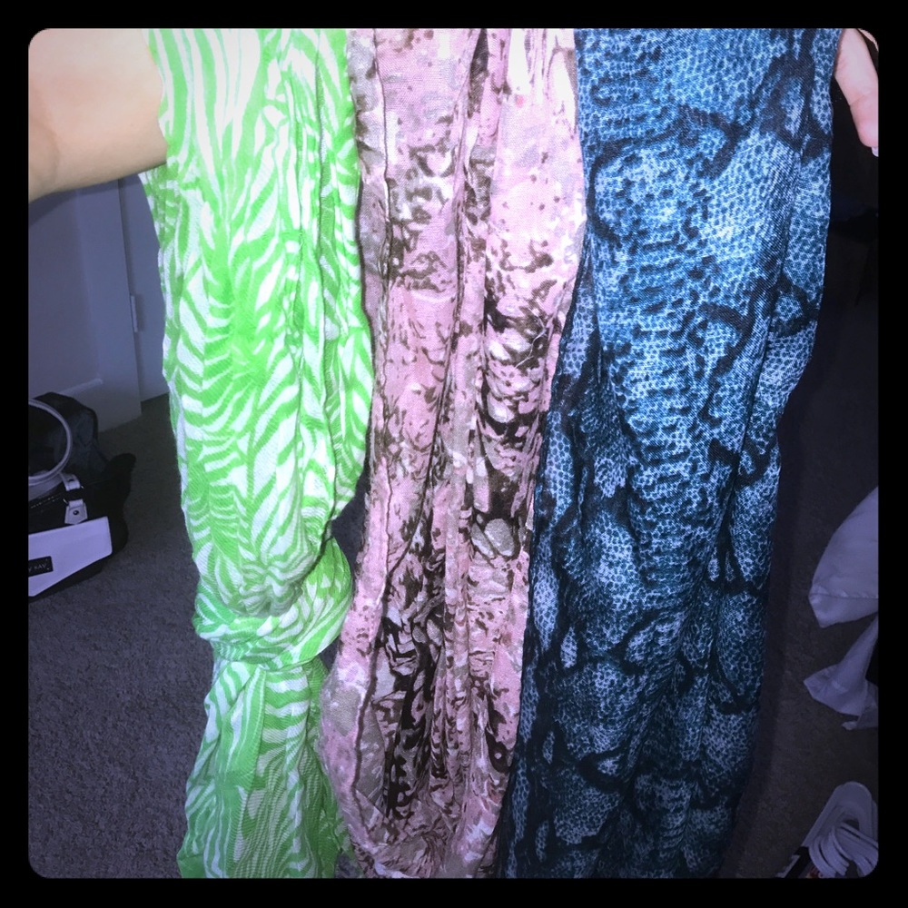 More fall scarves! Make me an offer!