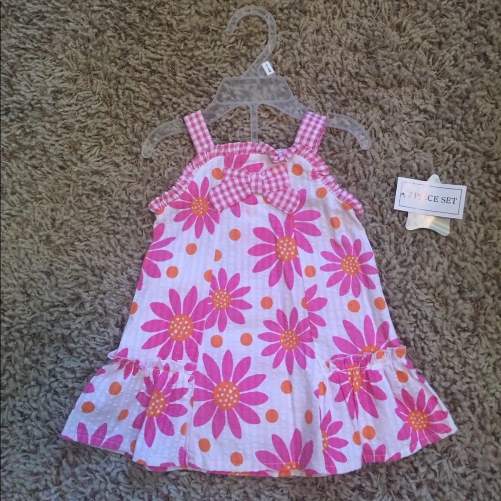 NWT! White dress with pink and orange flowers!