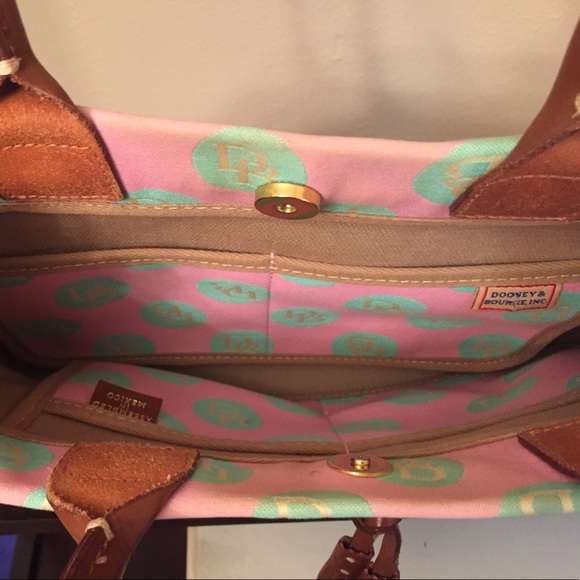 Dooney & Bourke Purse - Picture 3 of 4