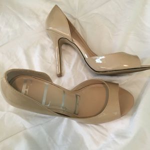 ELLE beige pumps