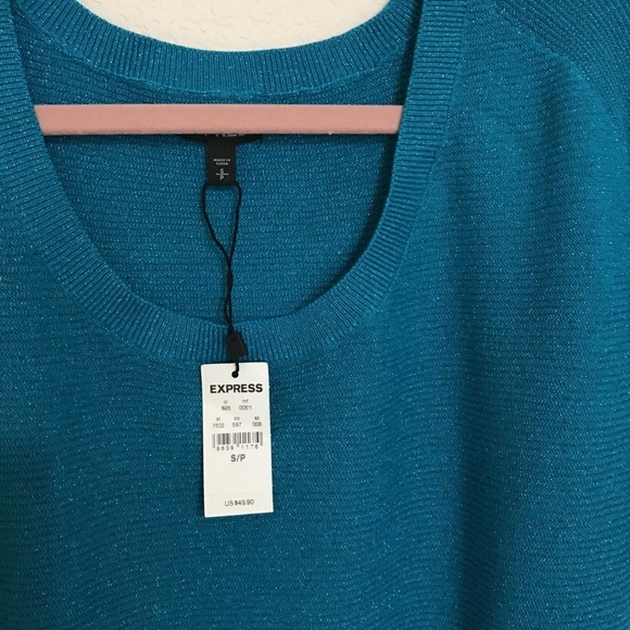 Blouse - Picture 2 of 3