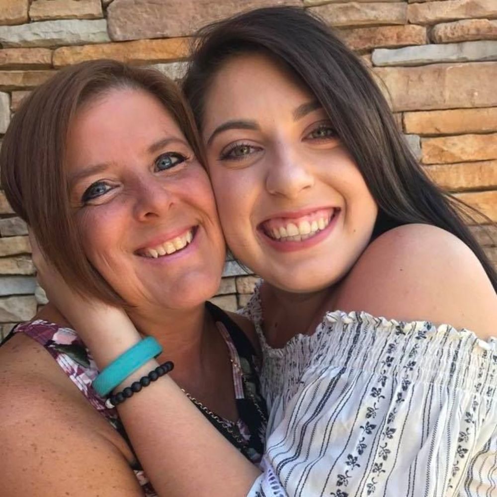 Meet your Posher, Alyss