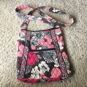 END OF SUMMER SALE☀️🌸 Vera Bradley Hipster 👛