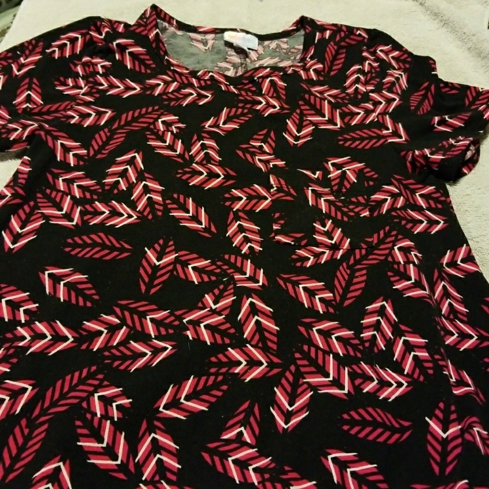 Feather print comfortable dress