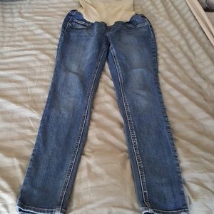 Maternity jeans