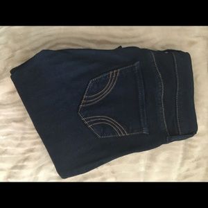 Hollister skinny jeans !