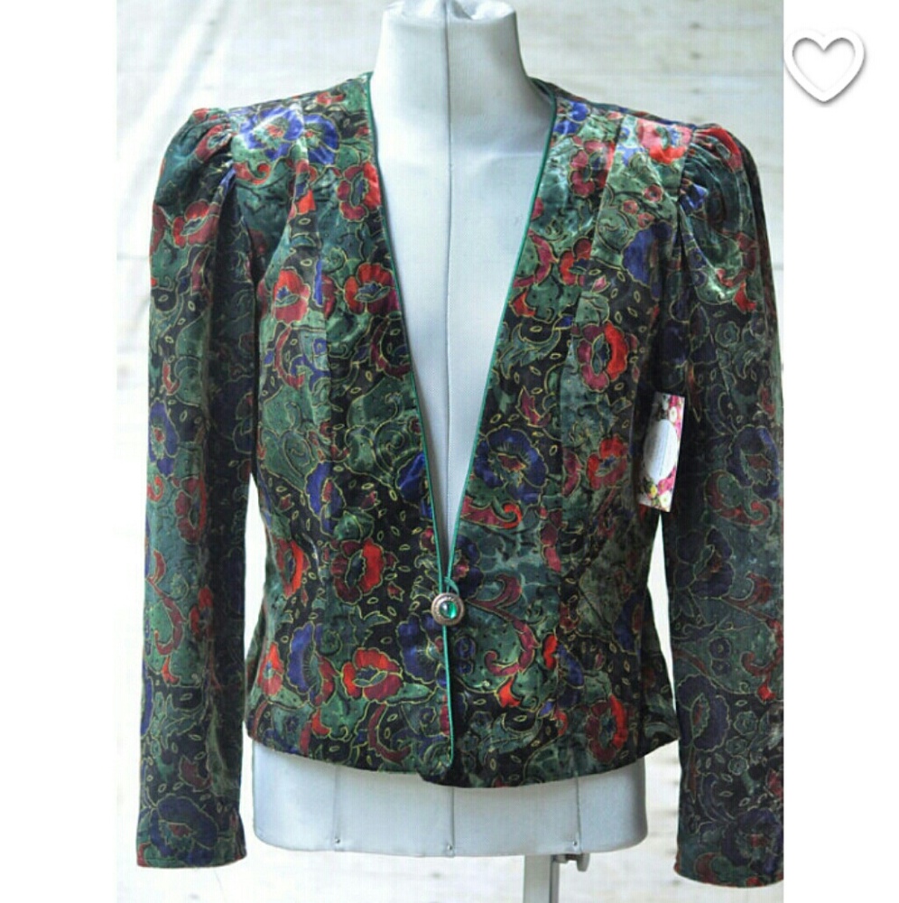 Emerald Velvet Blazer