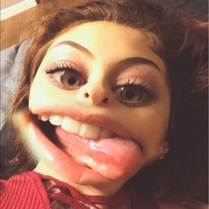 Meet your Posher, Katrina