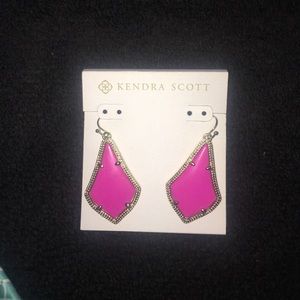 kendra scott earrings