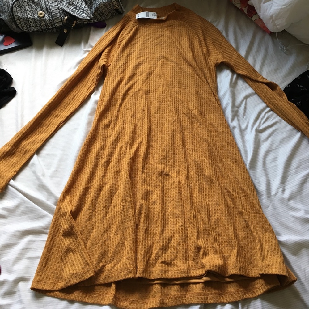 Long sleeve dress