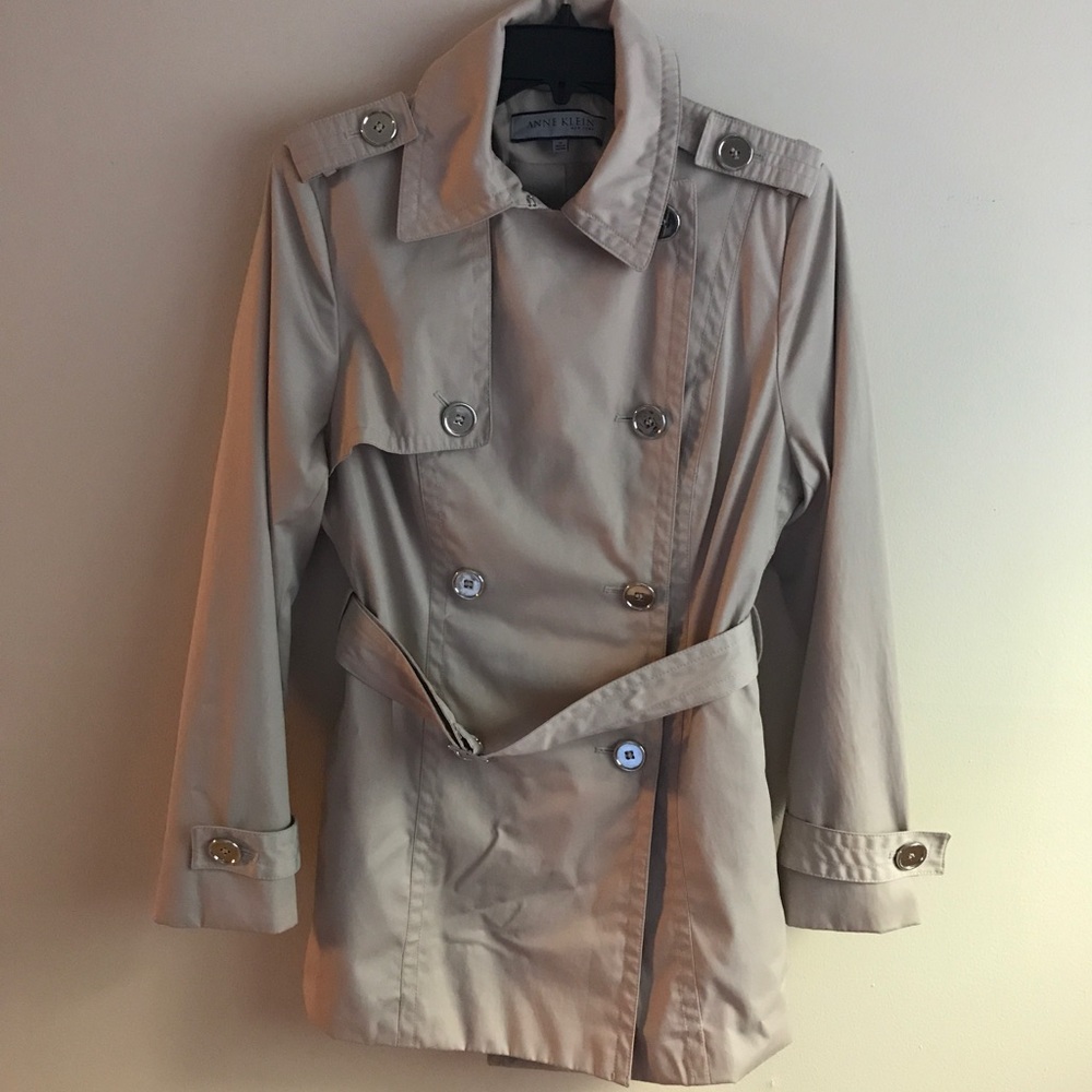 ❌SOLD❌ Anne Klein Basic Trench Coat