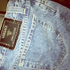 VERSACHE JEANS