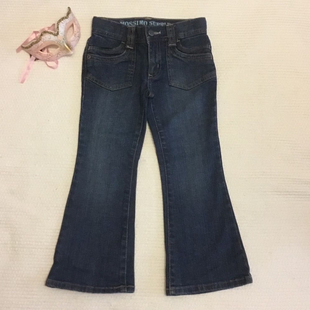 Boot cut girls jeans like new!