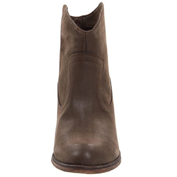 NIB Brooks Brown Distressed Western Ankle Boots - Picture 4 of 8