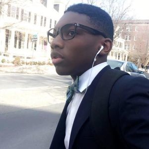 Meet your Posher, Chuck