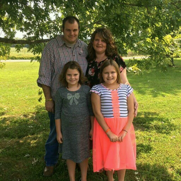 Meet your Posher, Gina - Picture 1 of 1