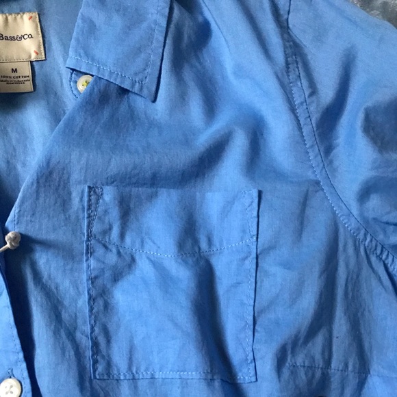 SALE✨G.H.Bass&CO. Button Down✨ - Picture 4 of 5