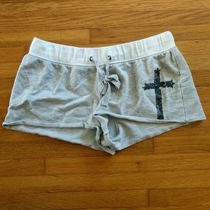 Cross soft shorts