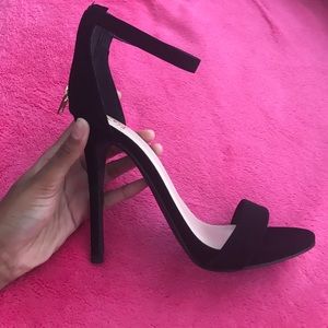 Black heel