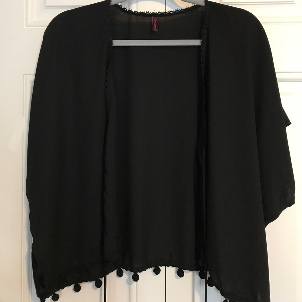 Pom Pom Kimono