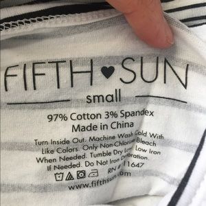 Crop top labels