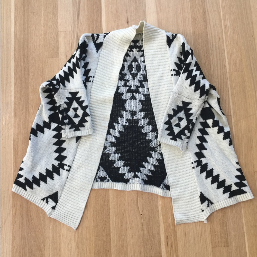 Aztec Print Cardigan